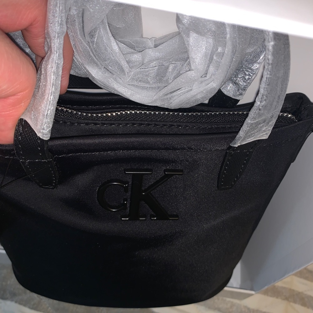 Calvin Klein Crossbody Black Bag - Picture 3 of 8